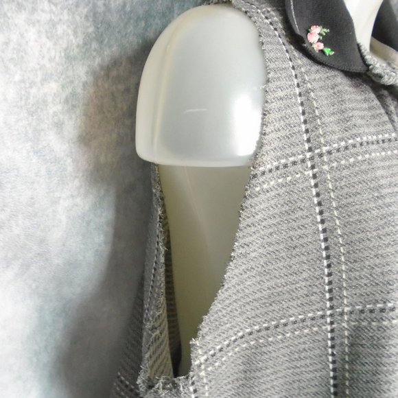 ONE SIZE to Plus Size upcycled Crop Top Halter Look OOAK, ANTI FASHION - Picture 5 of 14